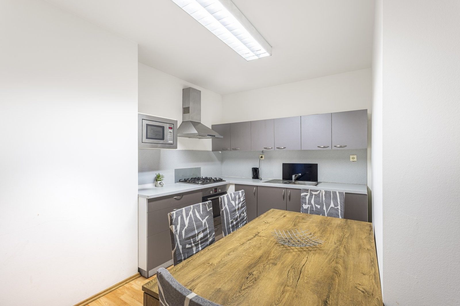 3+1, Komenského náměstí, Mladá Boleslav, 105 m²