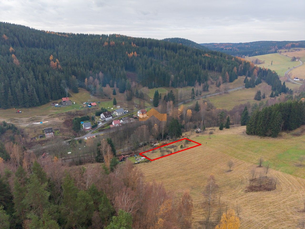 Louka · 1 296 m² · Krásná, Kraslice - 3