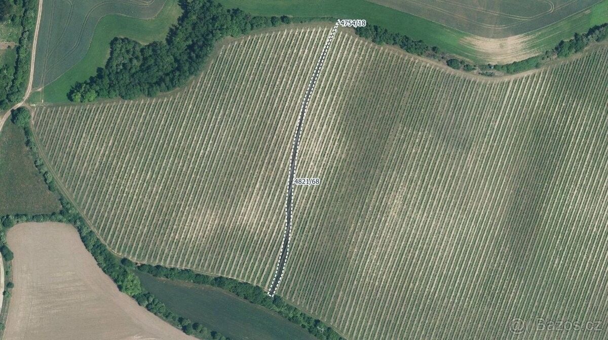 Pozemky pro bydlení, Vracov, 696 42