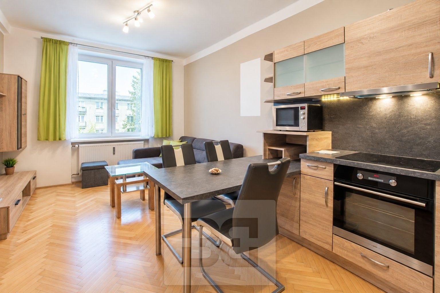 3+kk, Francouzská třída 1924, Plzeň Východní Předměstí, 52 m² - 1