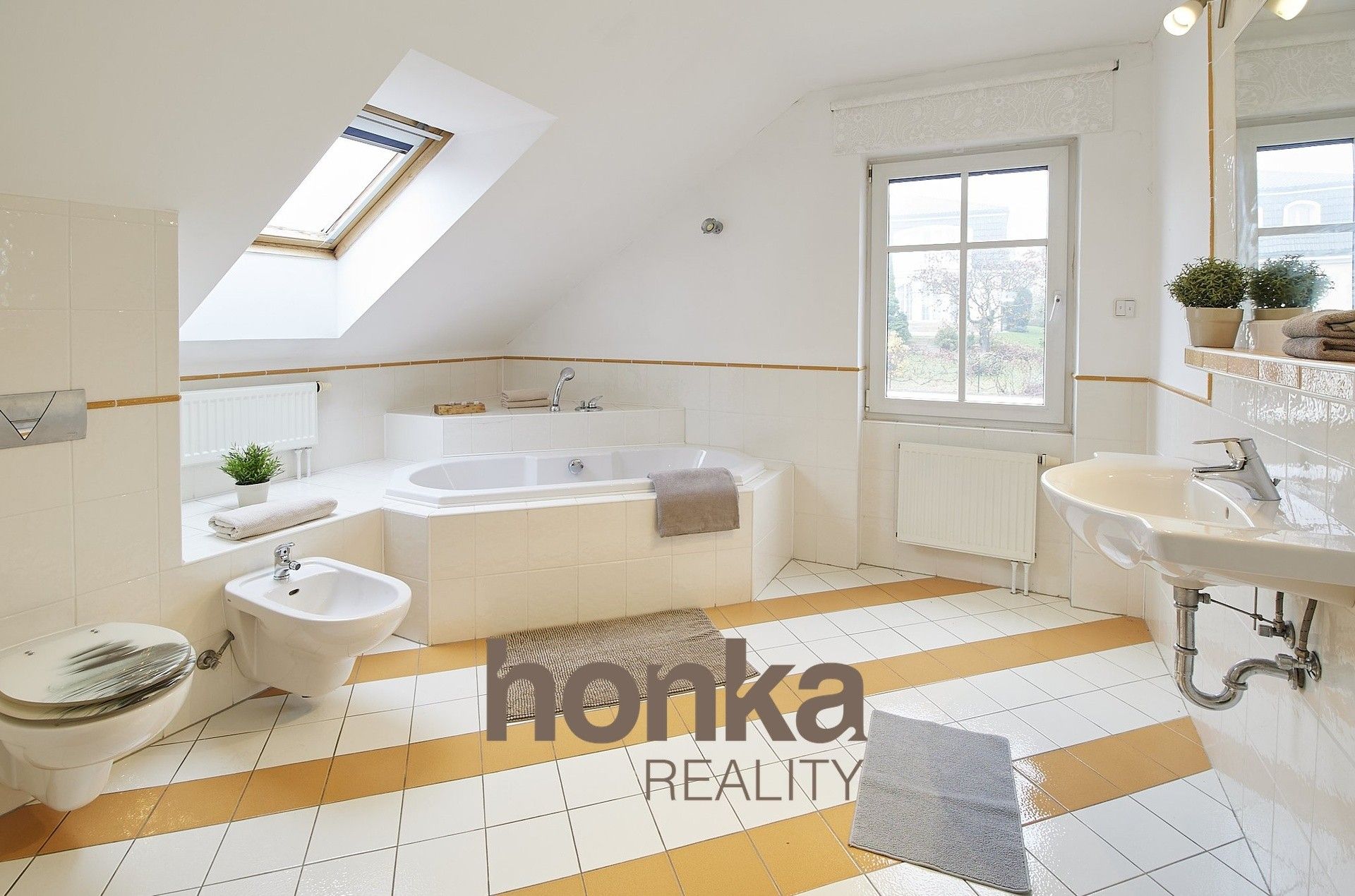 Rodinné domy, Souběžná I, Praha, 310 m²