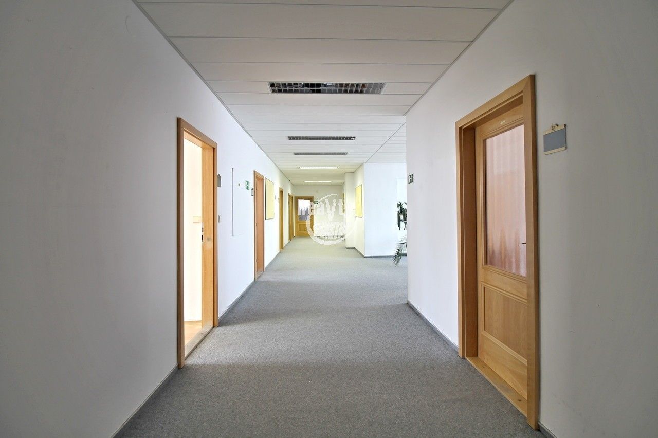 Pronájem kancelář - Jiráskova, Jihlava, Česko, 33 m²
