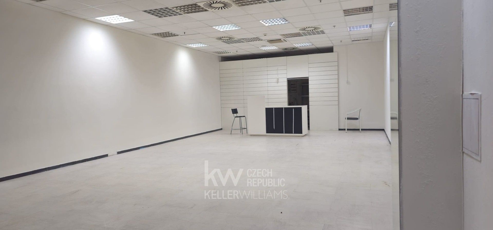 Obchodní prostory, Dukelská třída, Hradec Králové, 94 m²