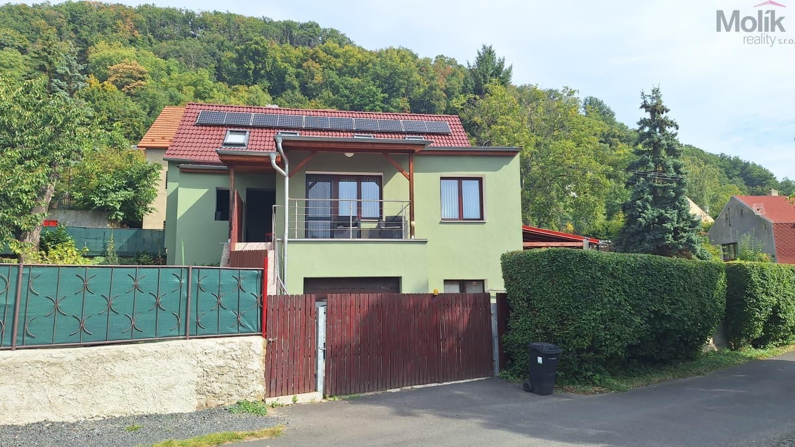 Prodej rodinný dům - Libušín, Krupka, 100 m²