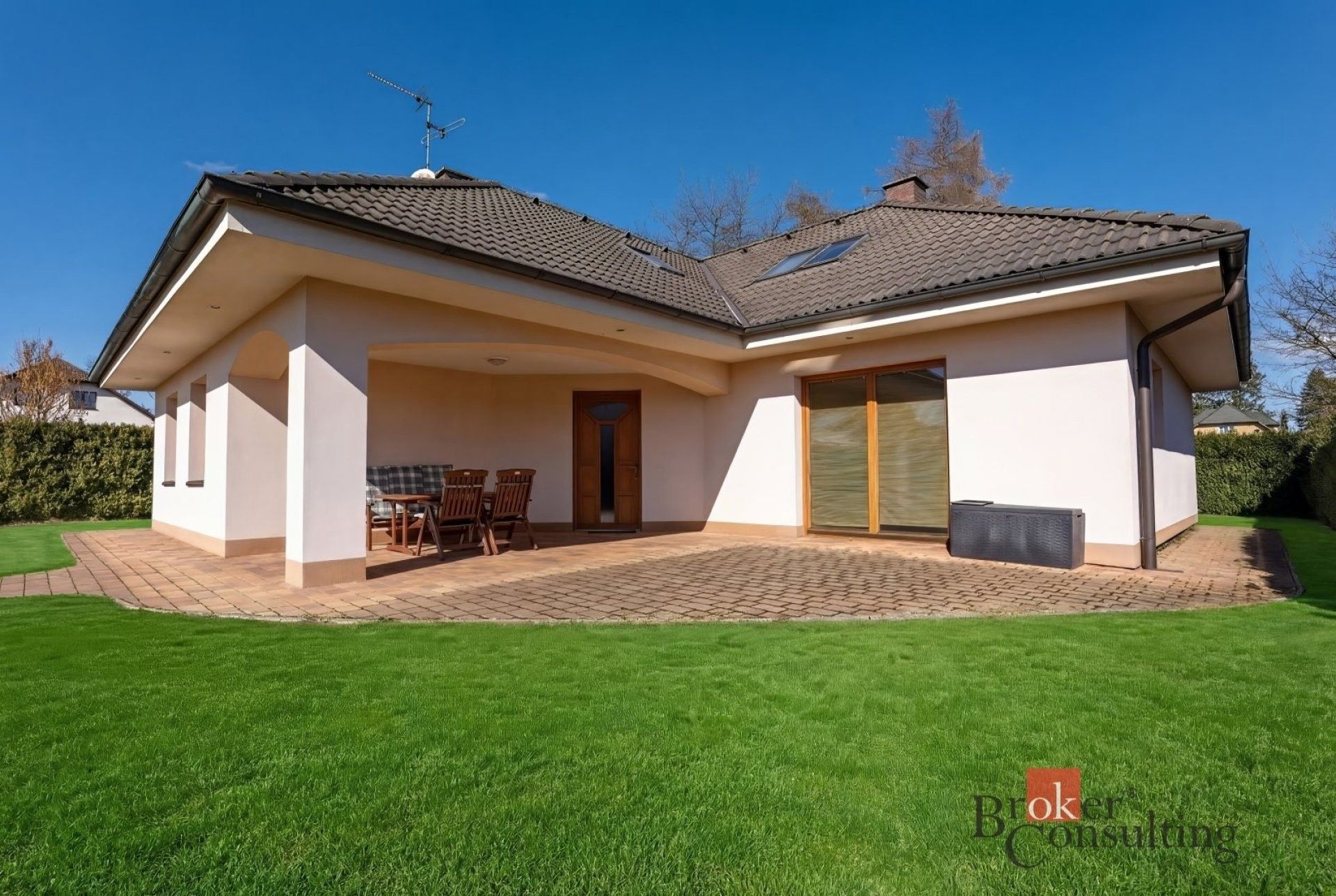 Rodinné domy, Benešov, 260 m² - 2