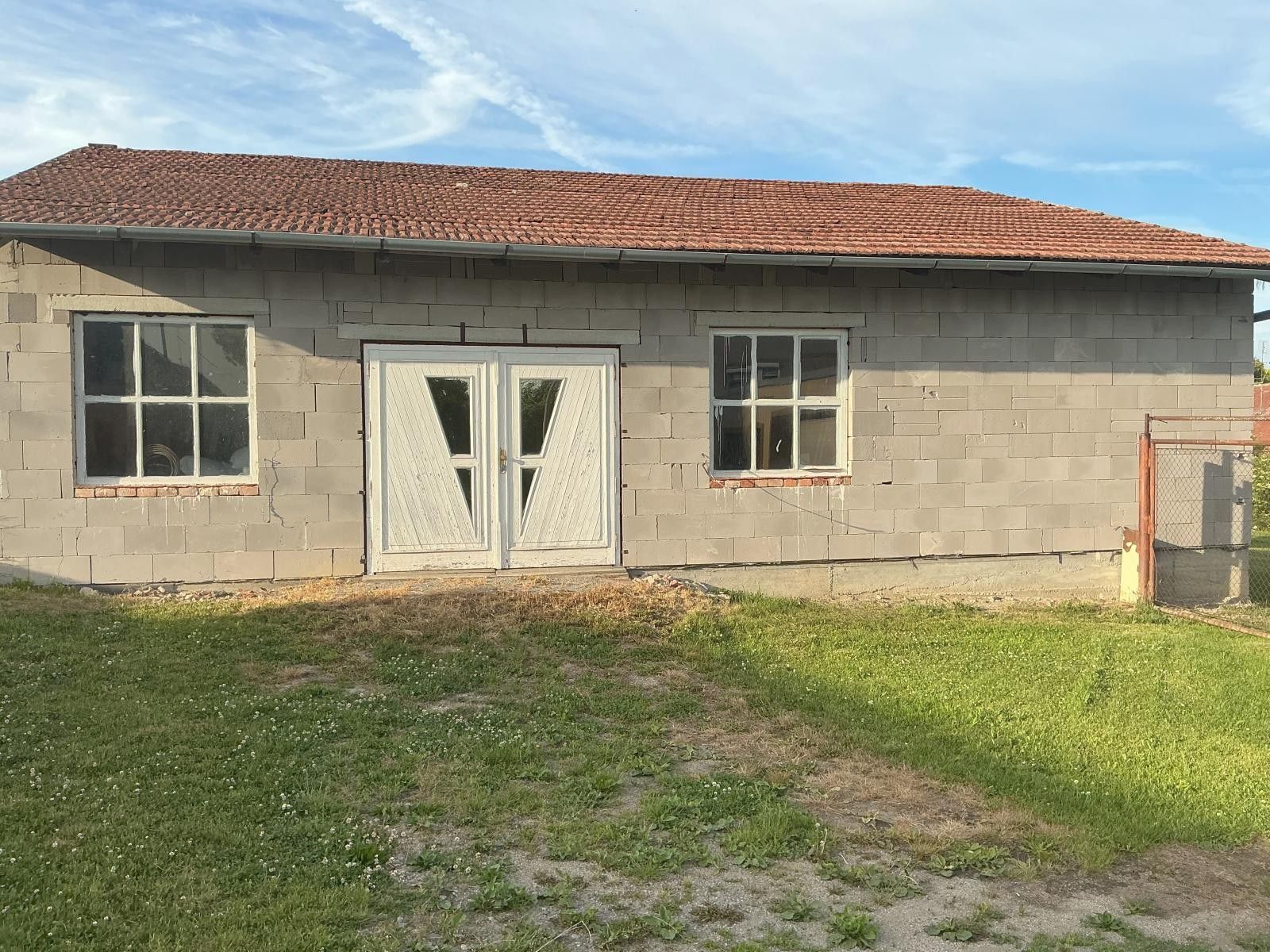 Pozemek pro bydlení, 250 m²
