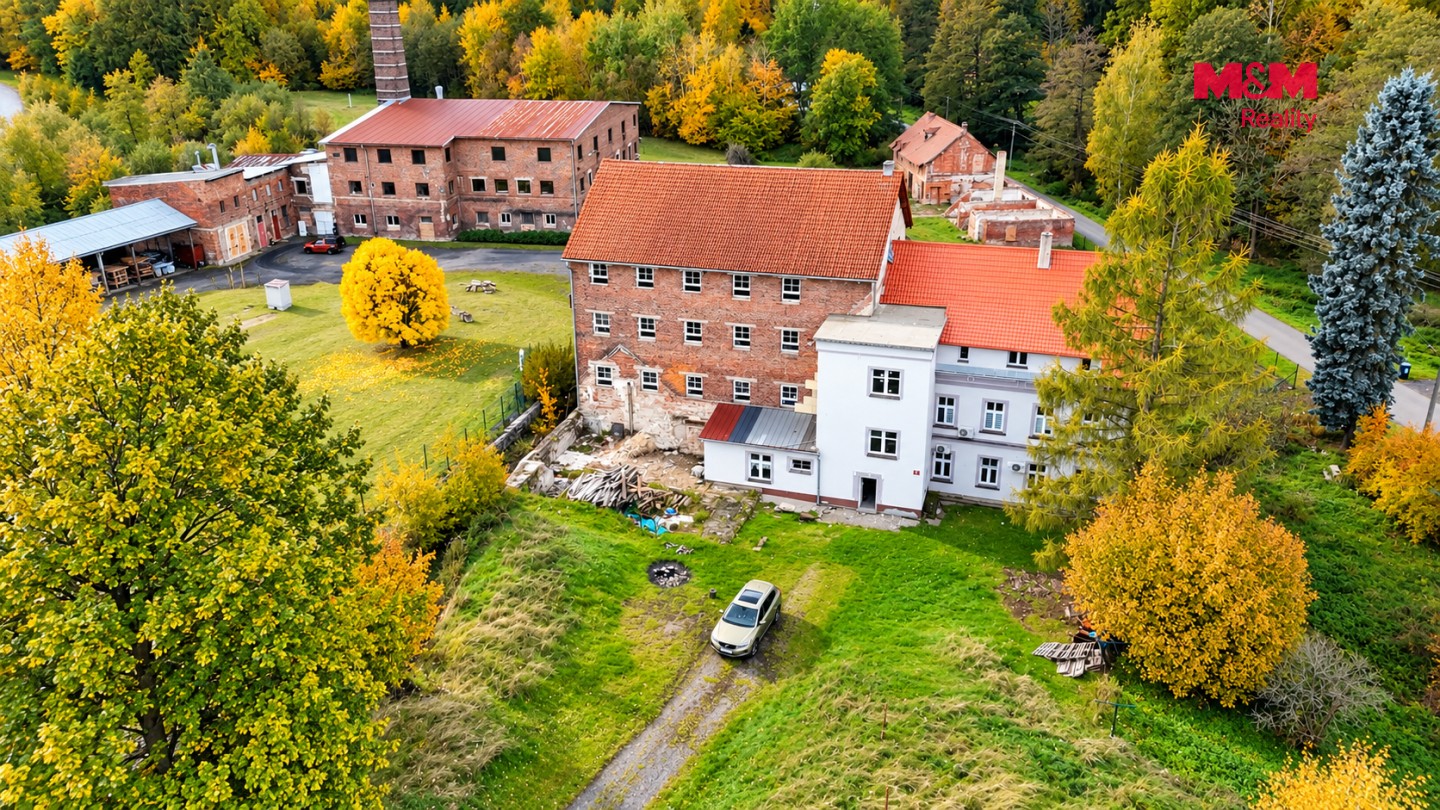 Rodinné domy, Bulovka, 993 m² - 2