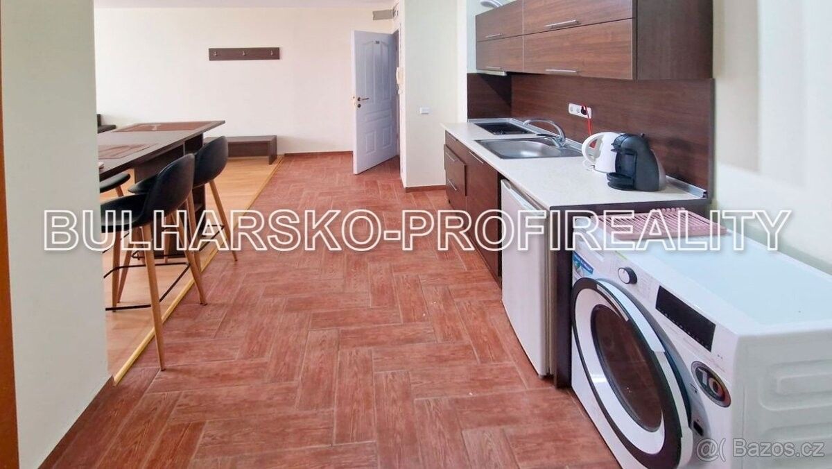 Prodej byt - 987 66, Zahraničí - 5