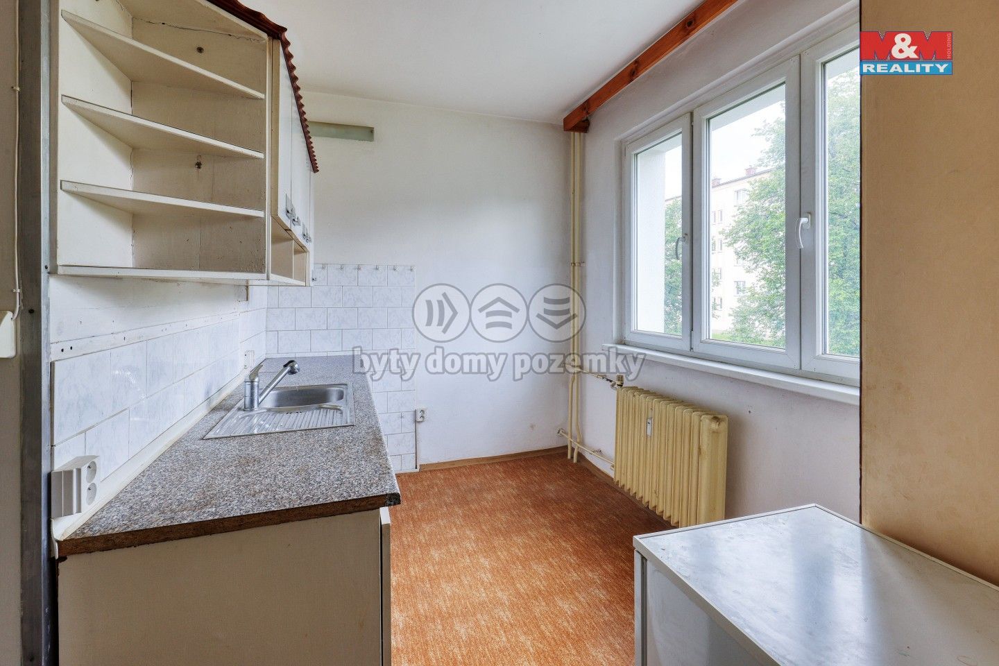 Prodej byt 1+1 - Sídliště, Rotava, 49 m²