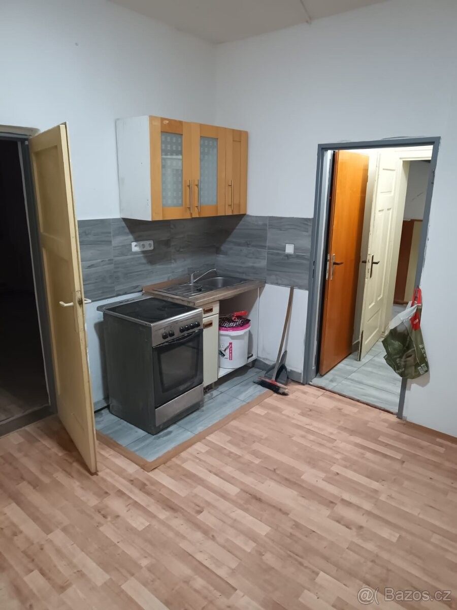 Pronájem byt - Aš, 352 01