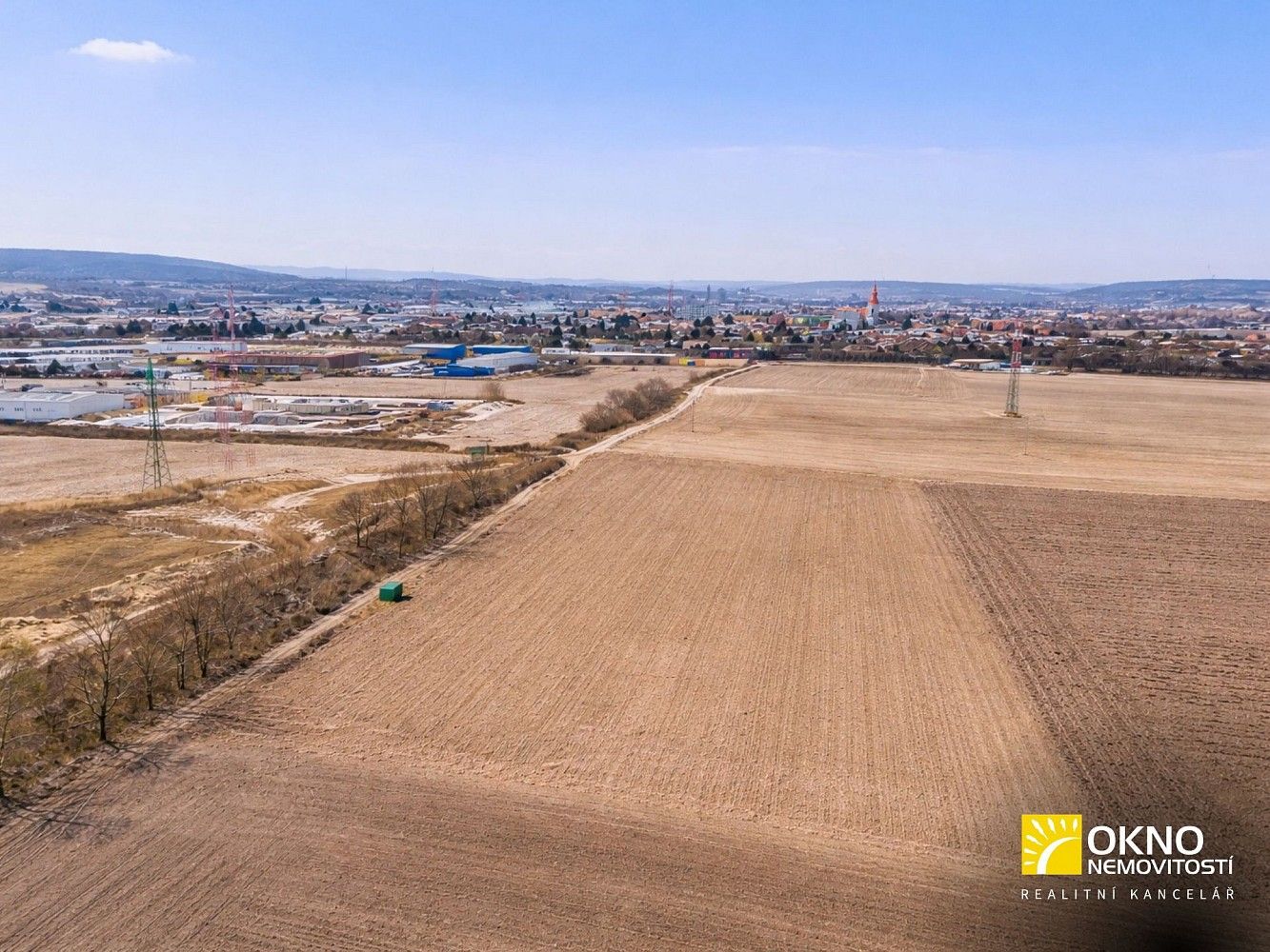 Zemědělský pozemek, 8 562 m²