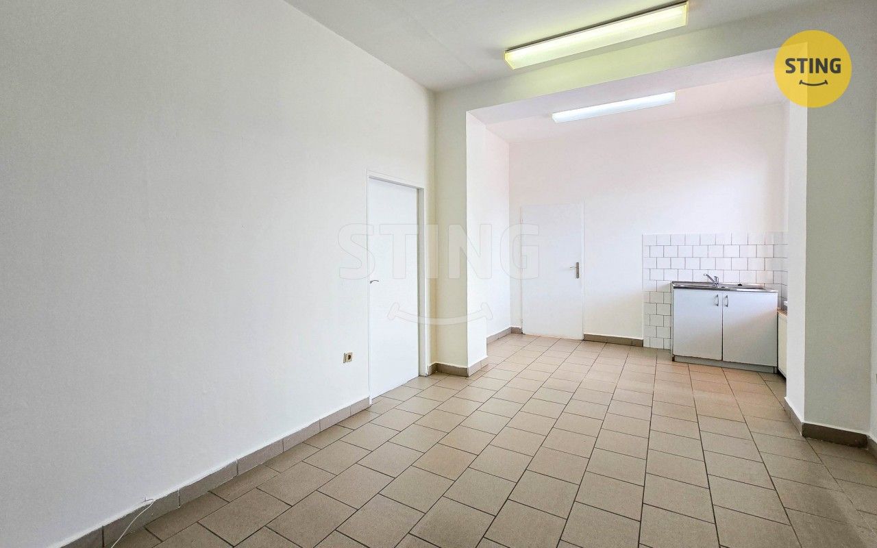 Pronájem komerční - Zámecká, Karviná, 80 m² - 5