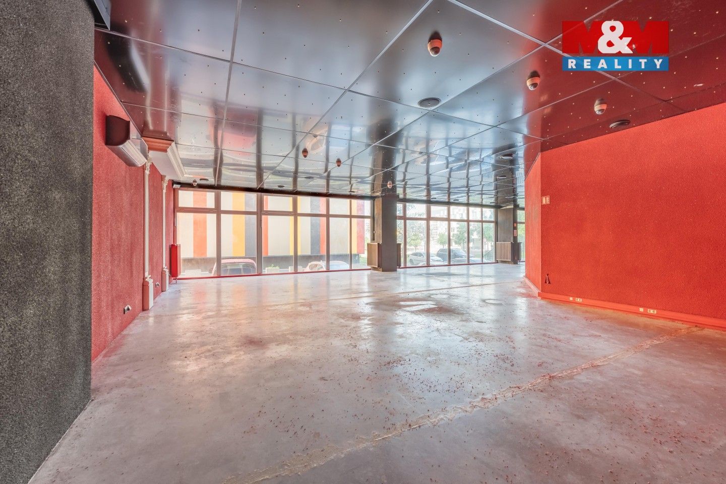 Pronájem obchodní prostory - Olštýnská, Praha, 300 m²