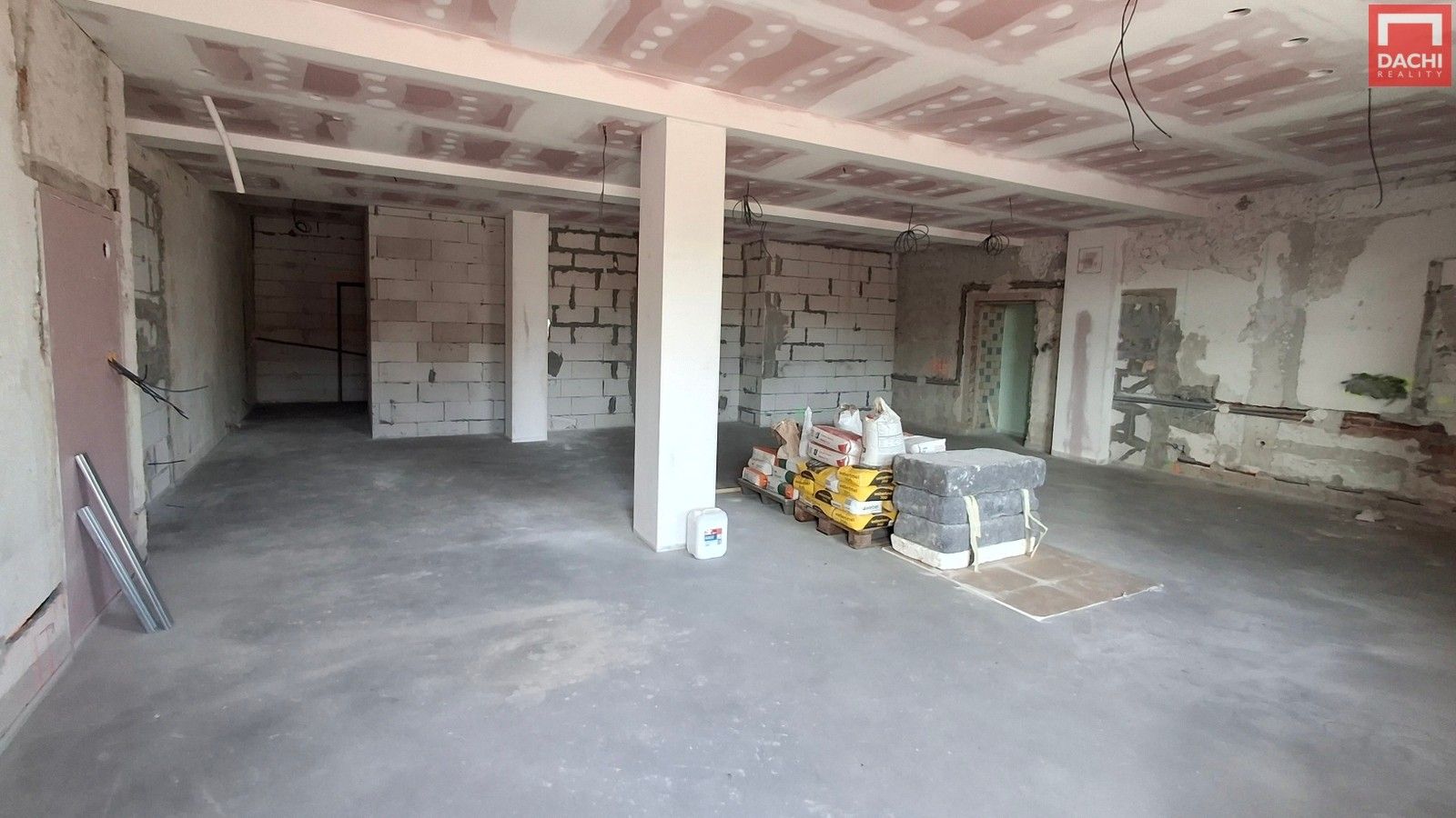 Pronájem obchodní prostory - Chválkovická, Olomouc, 1 m²