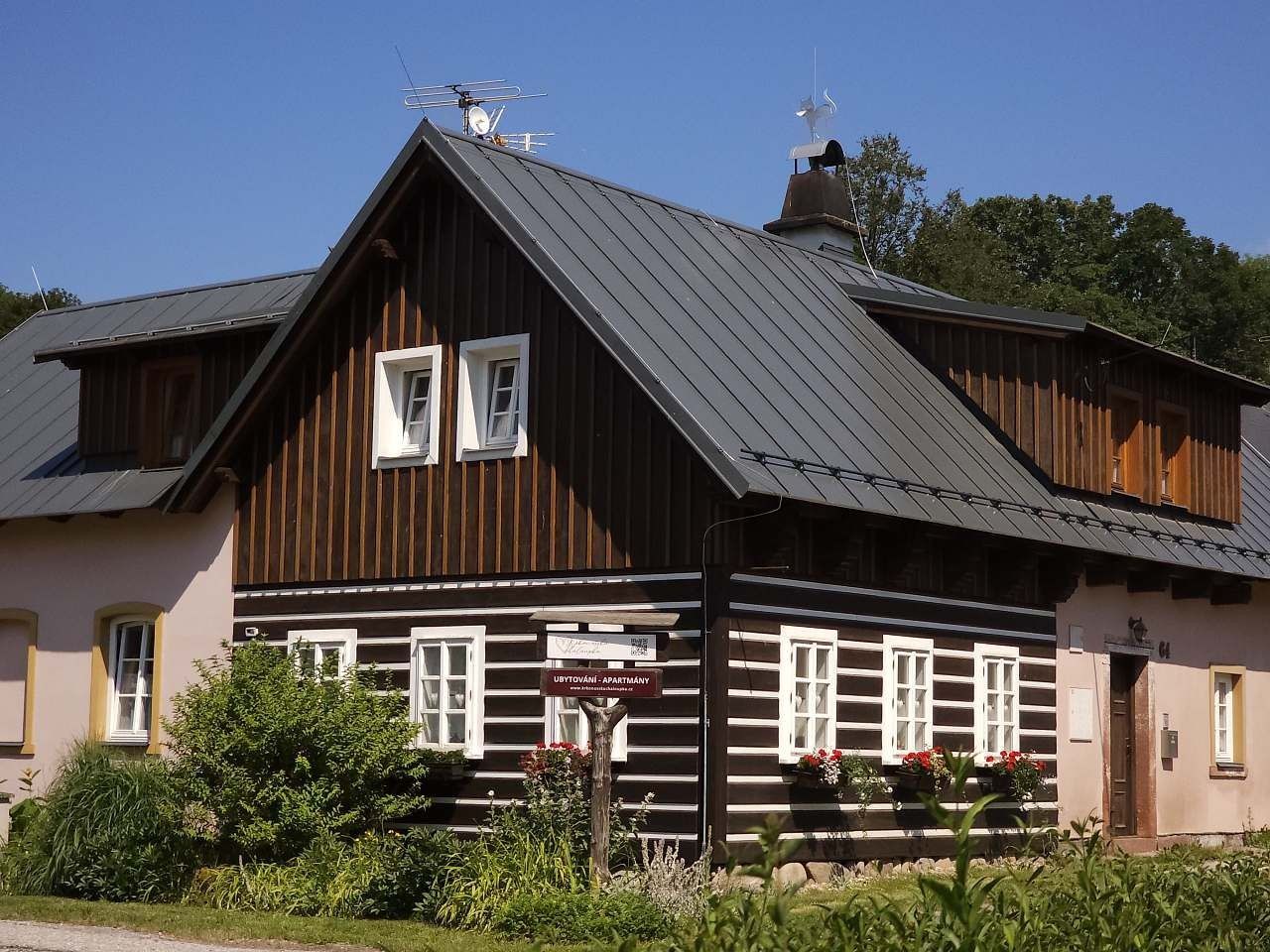 Chaty, Černý Důl - Čistá v Krkonoších, Královéhradecký kraj - 1