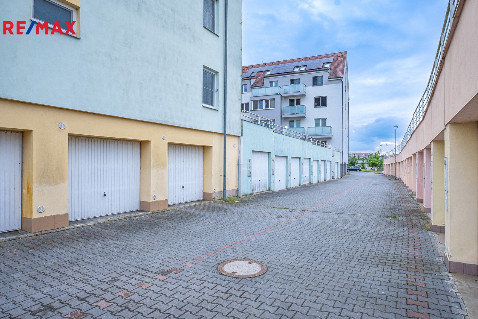 Garáže, Třebíč, 16 m²