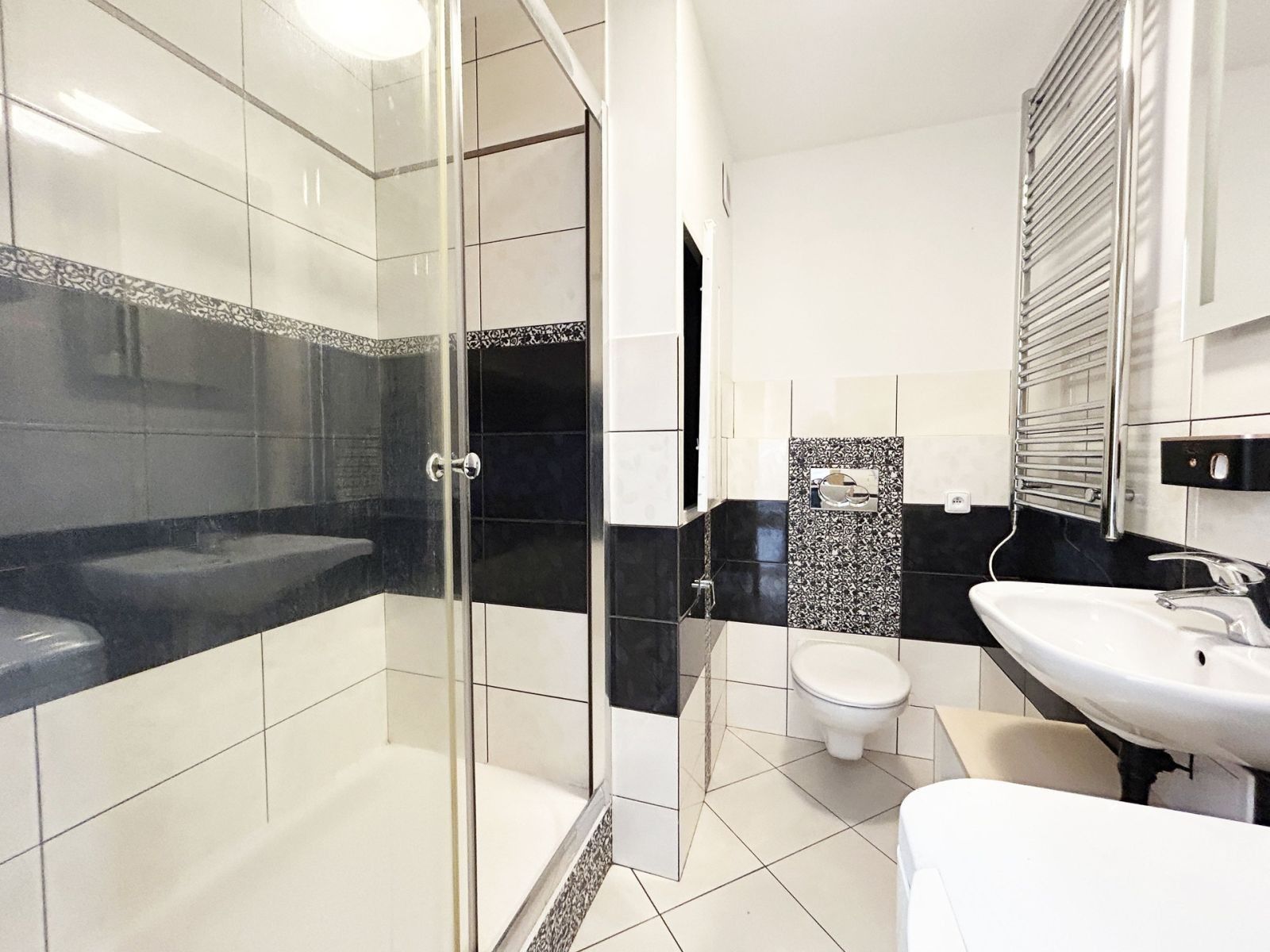 Pronájem byt 2+kk - Zvolská, Praha - Kamýk, 36 m² - 5