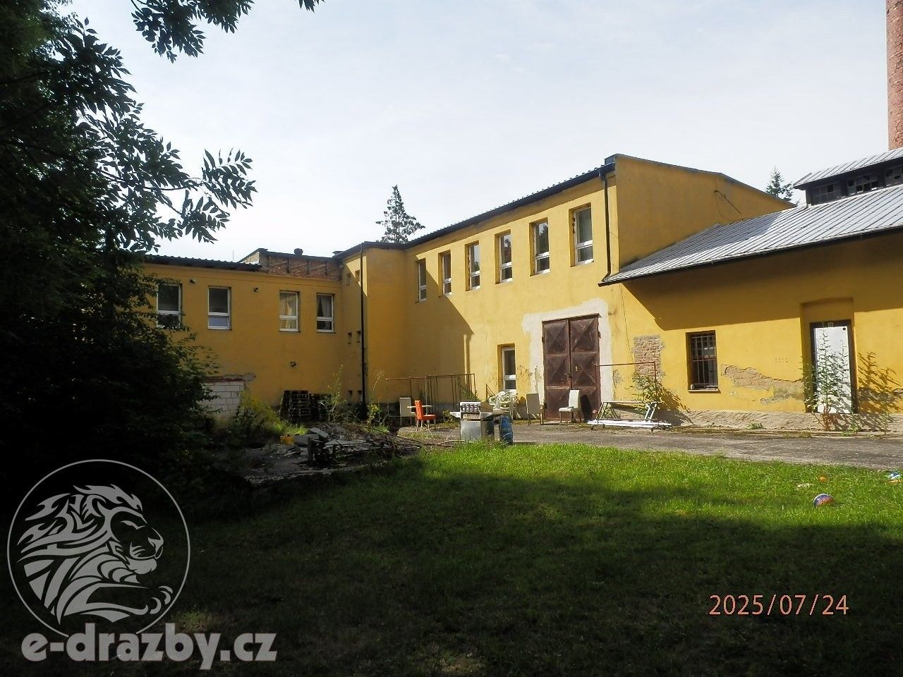 Kanceláře, Vysoká Pec, 1 300 m²