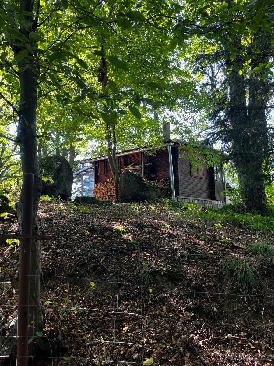 Chaty, Kamenice, 251 68