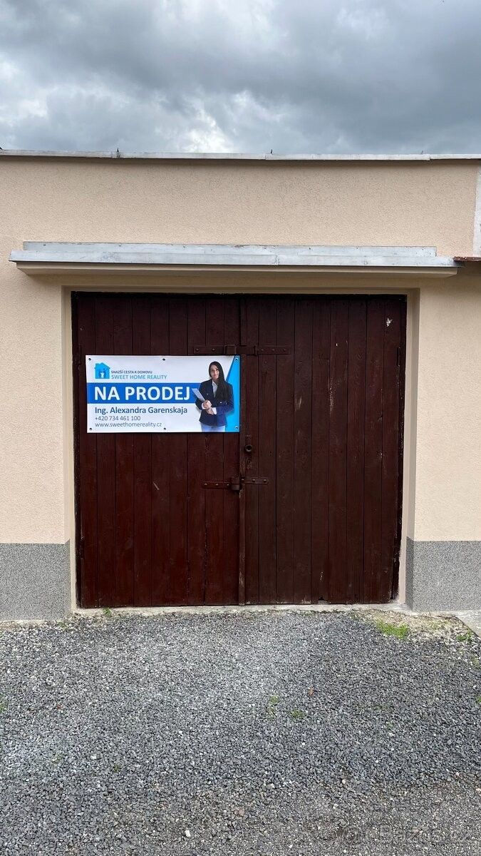 Garáže, Krupka, 417 42