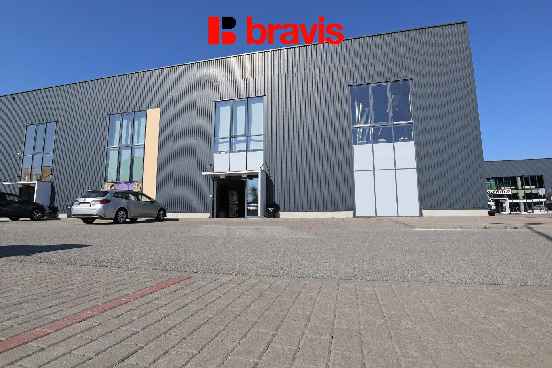 Pronájem obchodní prostory - Heršpická, Brno, 427 m²