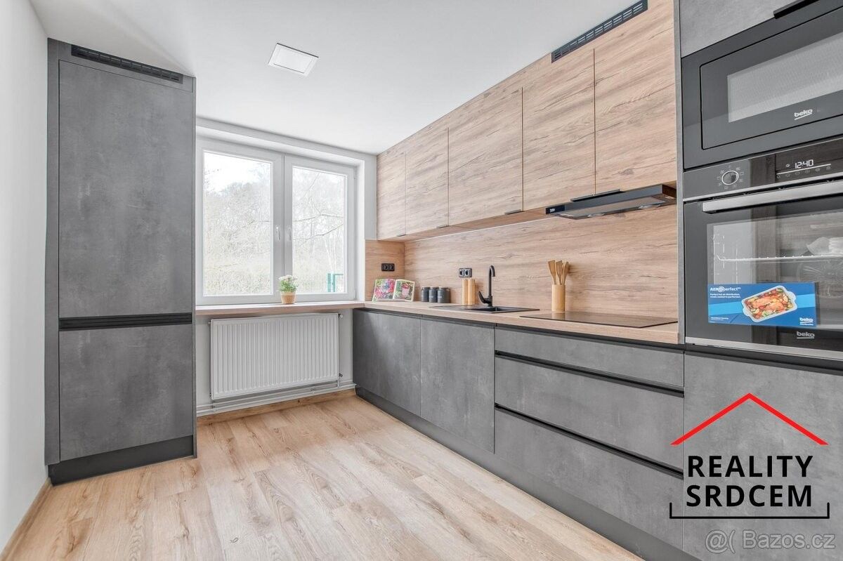 Rodinné domy, Karviná, 735 03