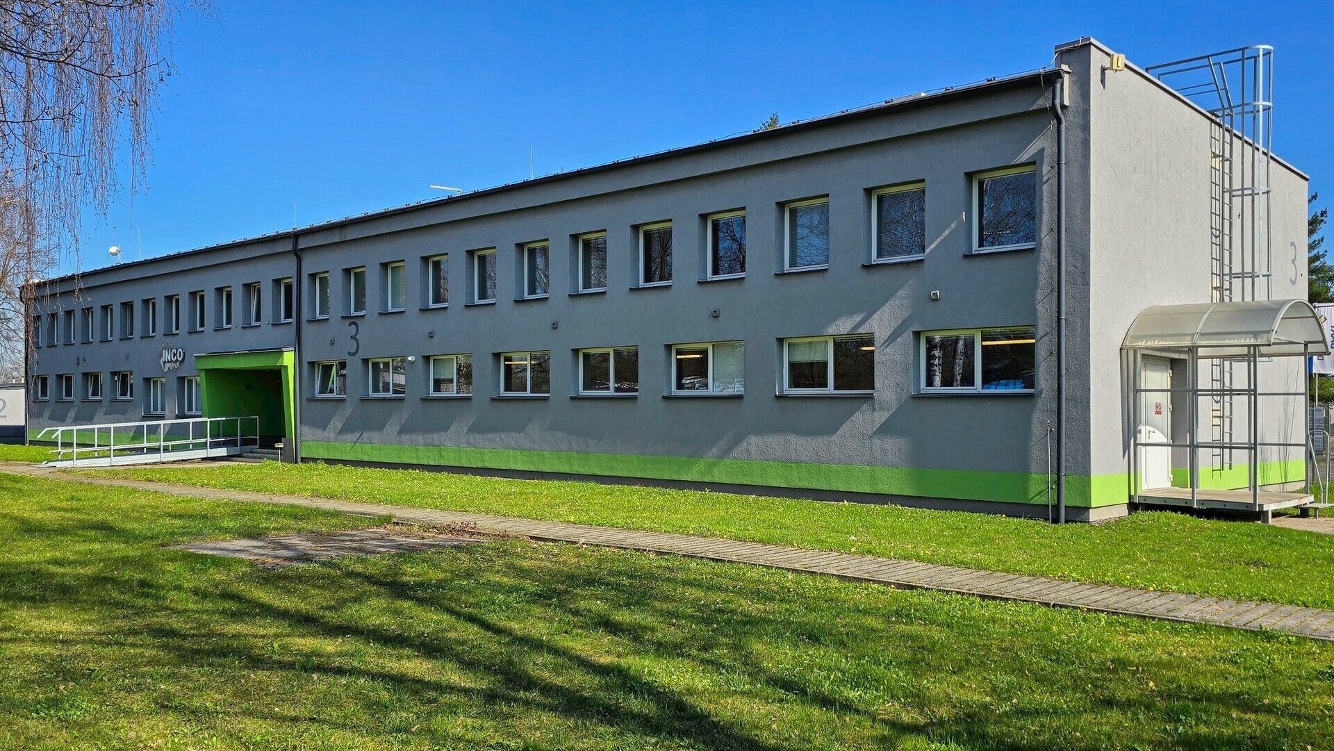 Pronájem výrobní prostory - Lešetínská  , Karviná, 442 m²