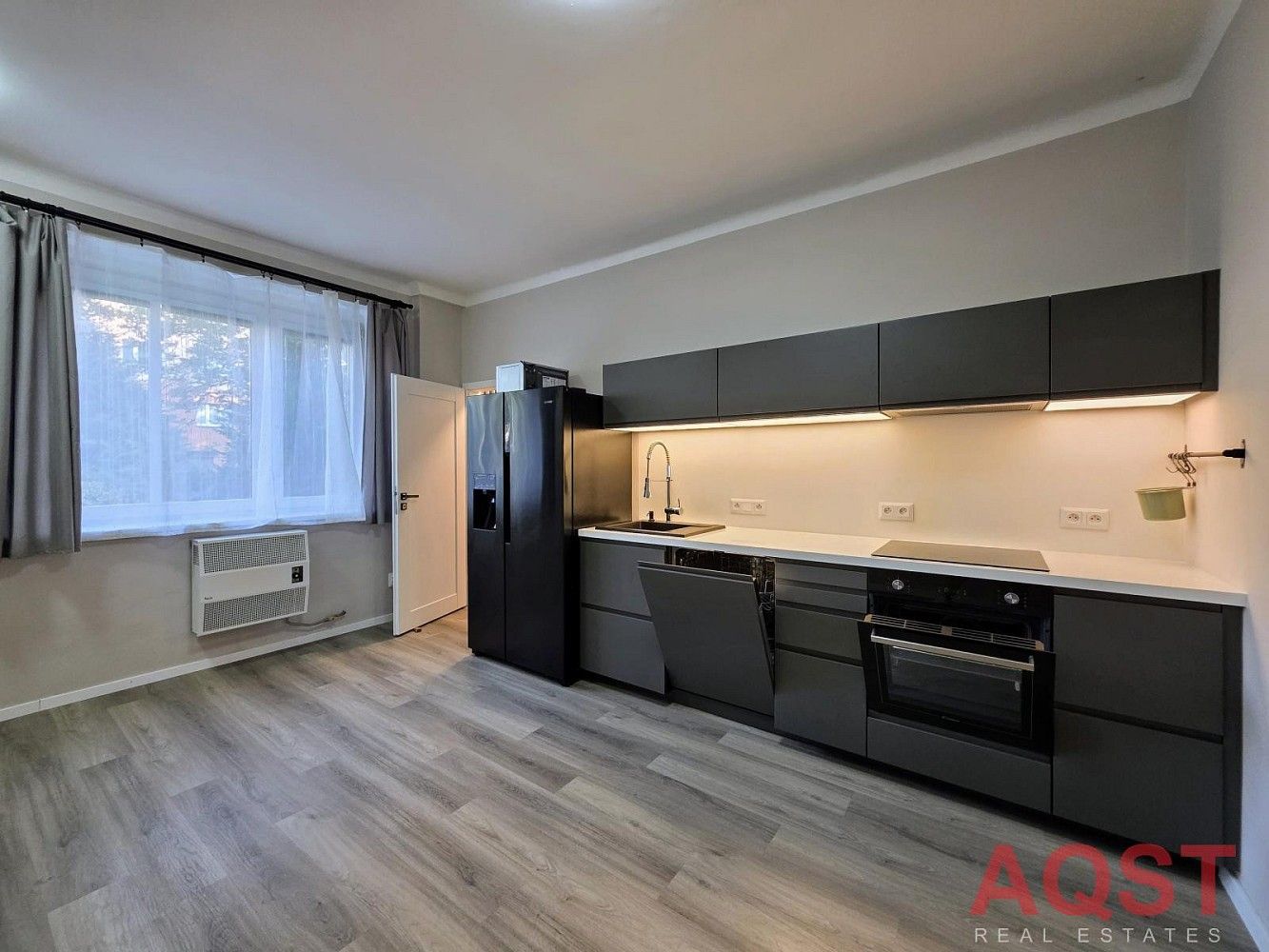 Pronájem byt 2+kk - U nových domů III, Praha 4 - Krč, 49 m² - 5