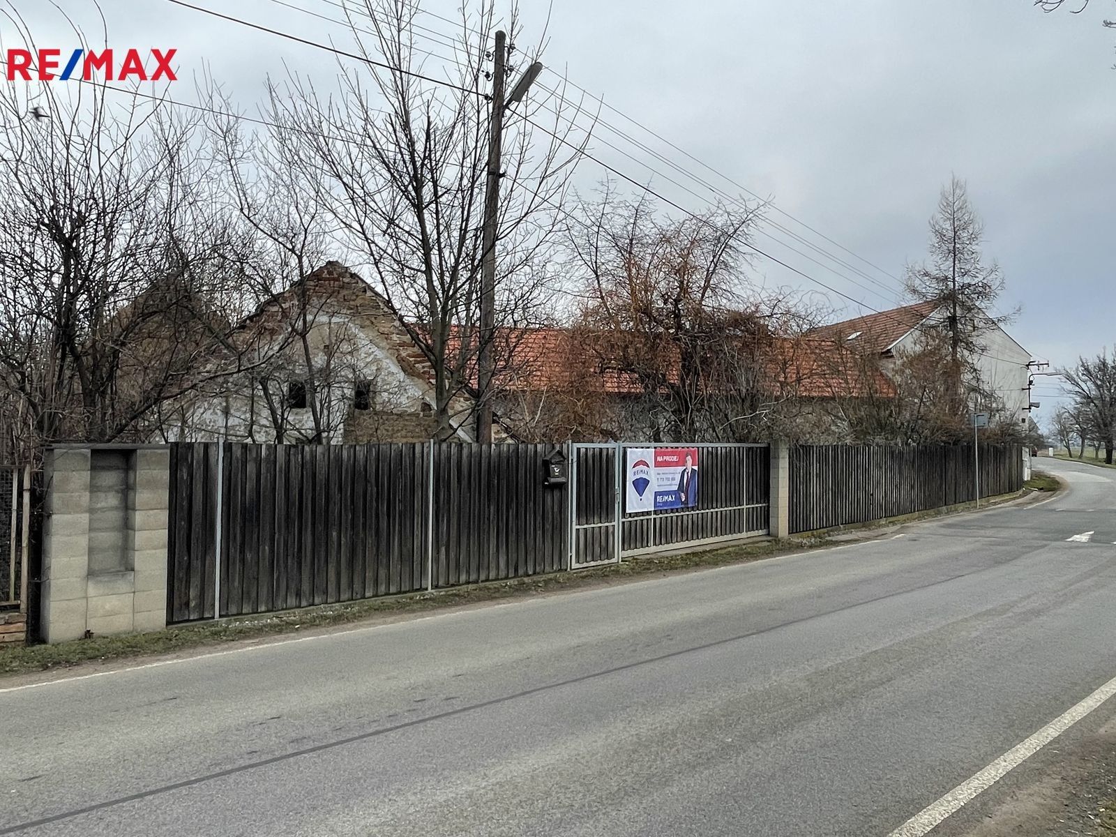 Prodej pozemek pro bydlení - Spomyšl, 102 m²