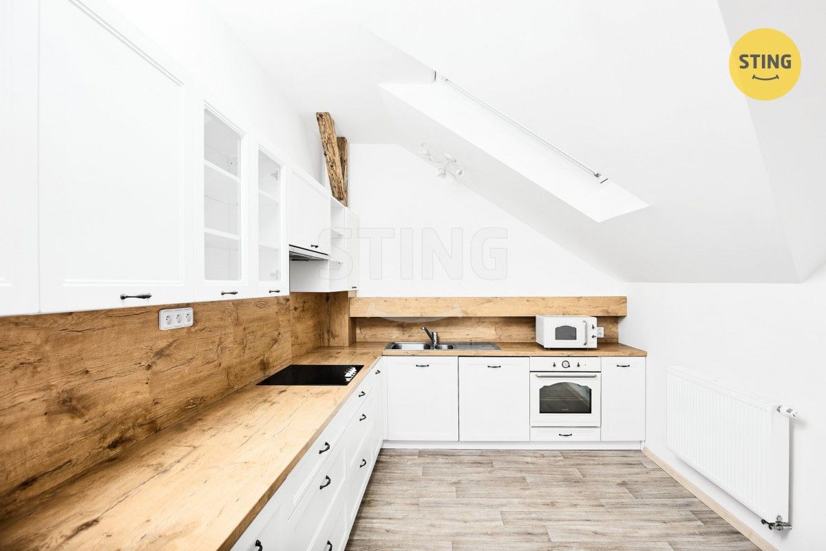 Byty, Husova , Třinec Staré Město, 154 m² - 1