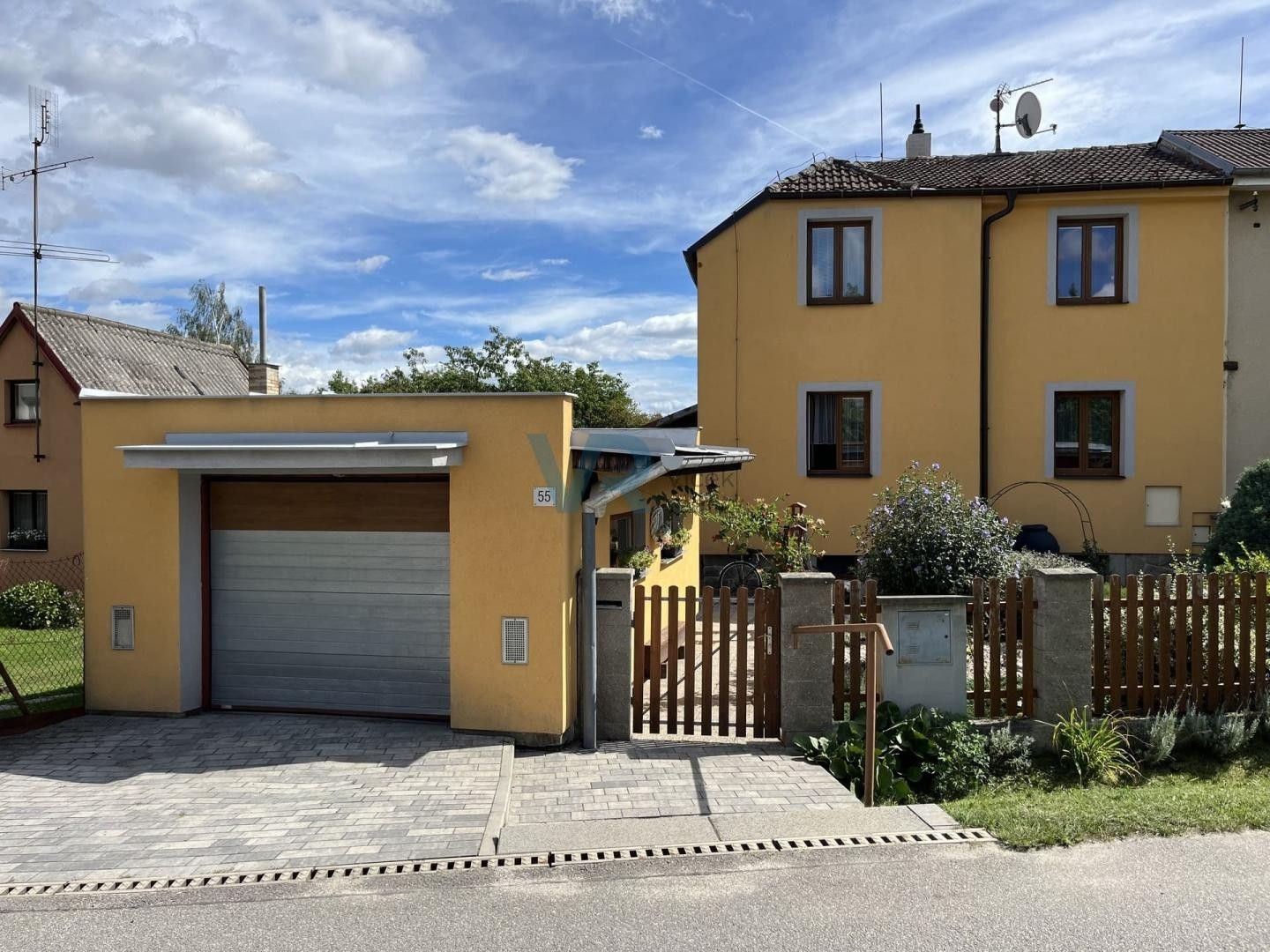 Rodinné domy, Planá, 150 m² - 1