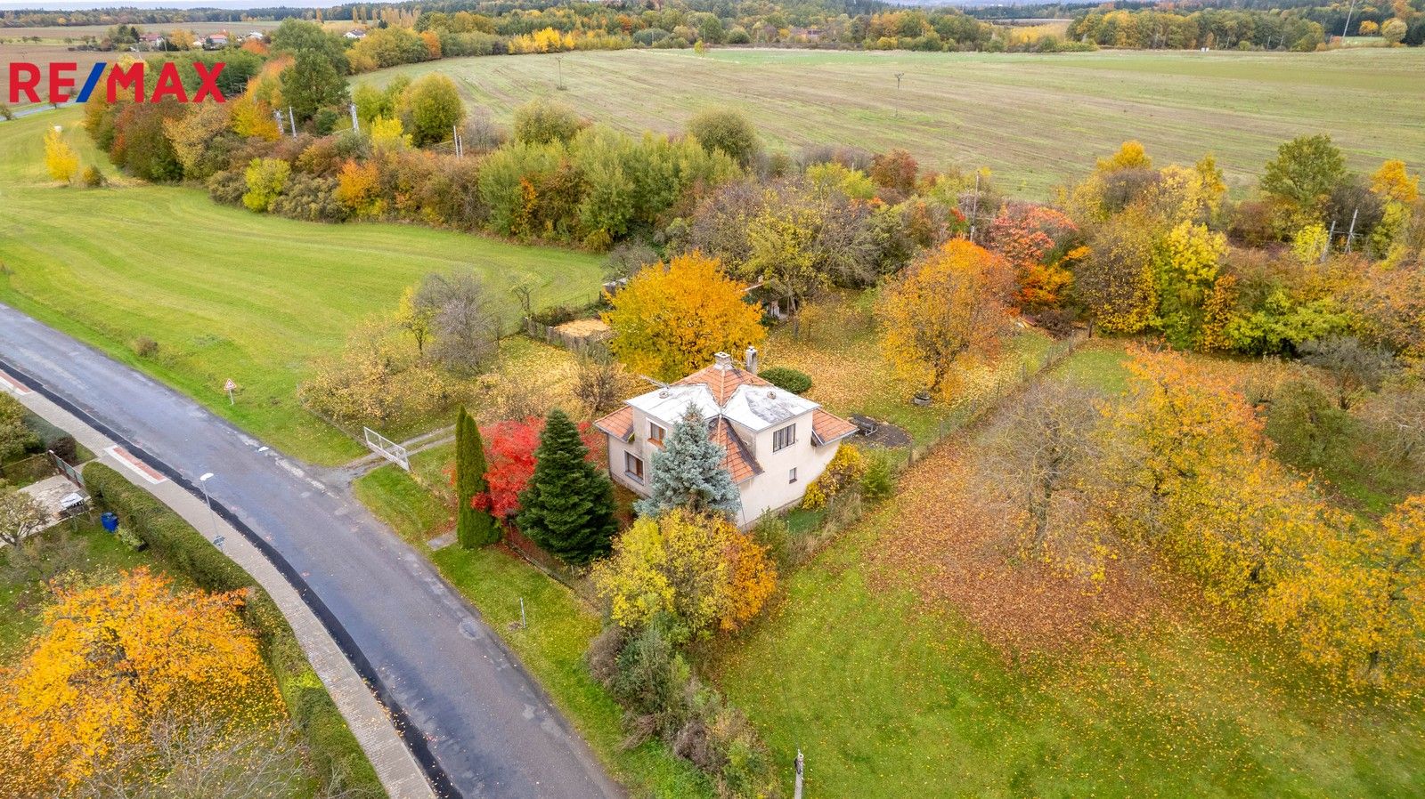 Rodinné domy, Vlkaneč, 190 m²