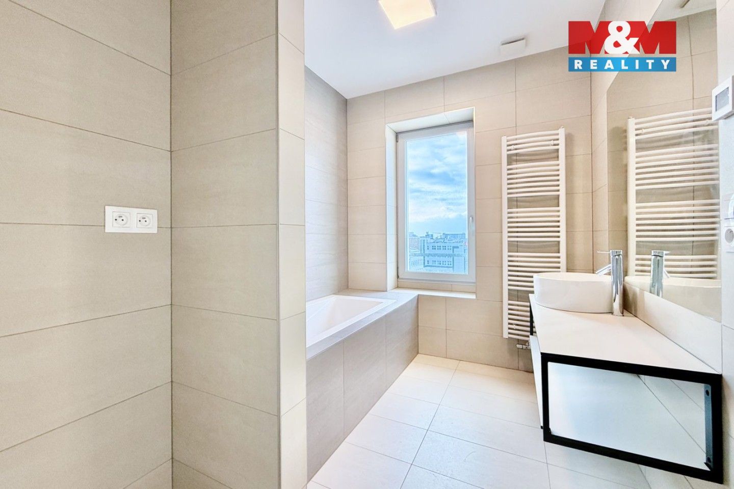 Pronájem byt 2+kk - Lorencova, Zlín, 59 m²