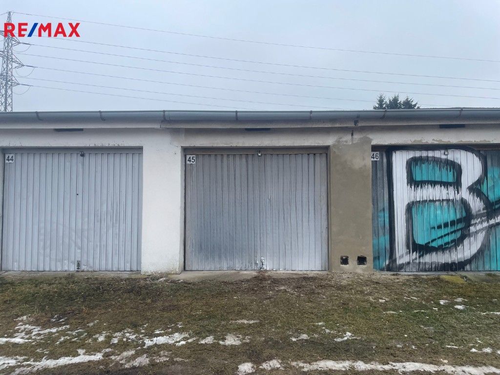 Garáže, České Budějovice, 22 m²