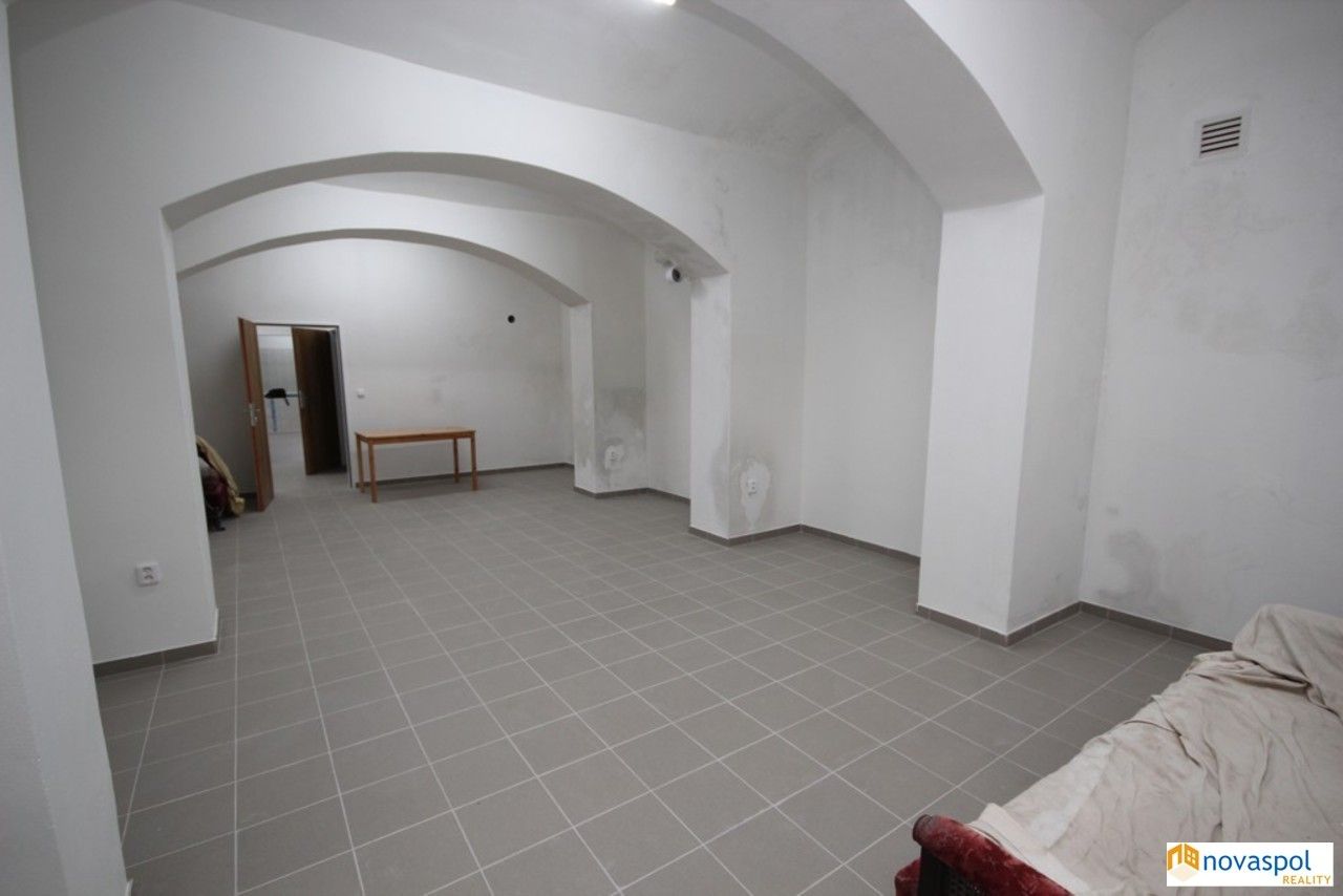 Pronájem sklad - Táboritská, Praha, 90 m²