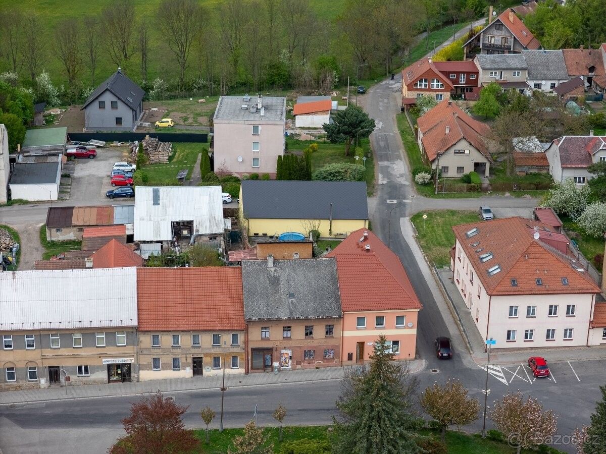 Rodinné domy, Vysoké Veselí, 507 03 - 2