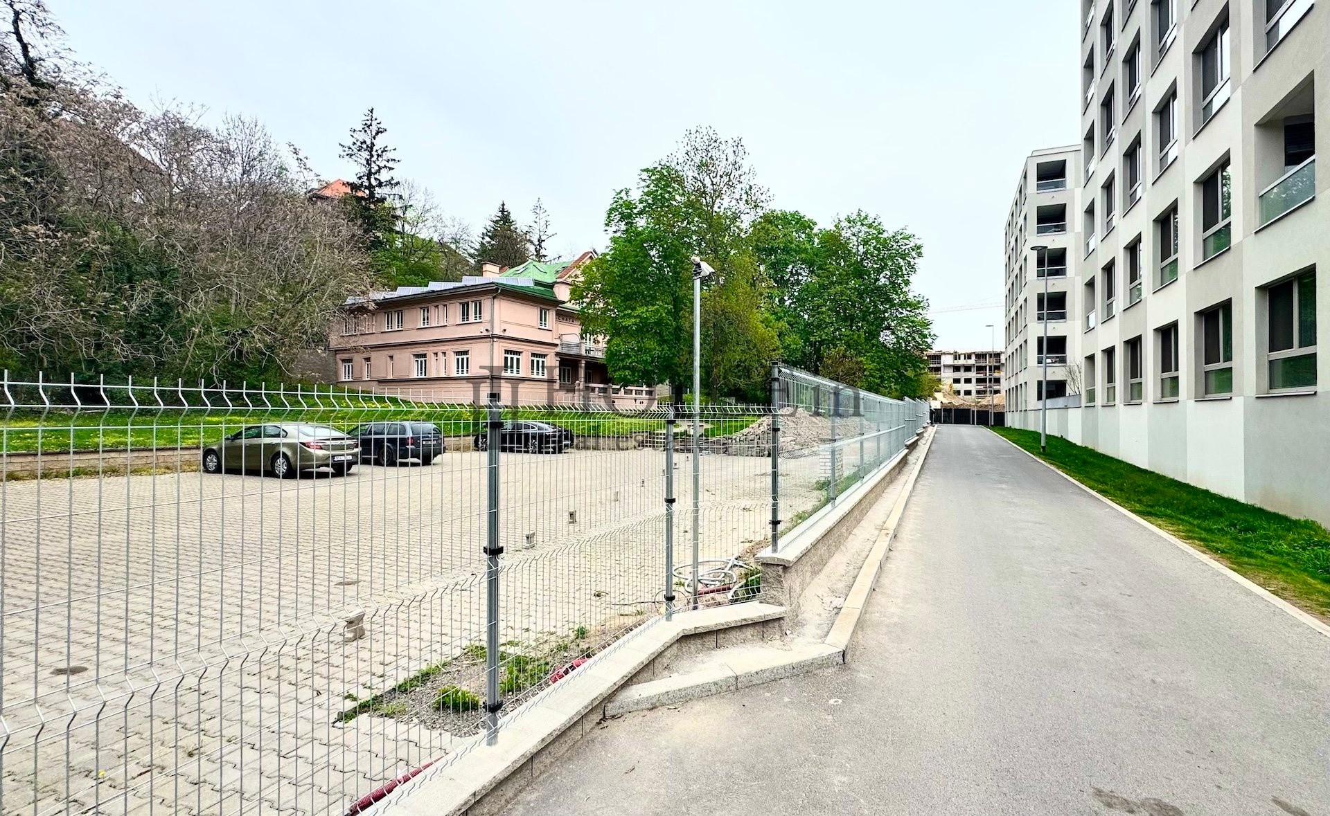 Pronájem garáž - Jandova, Praha, 12 m² - 5