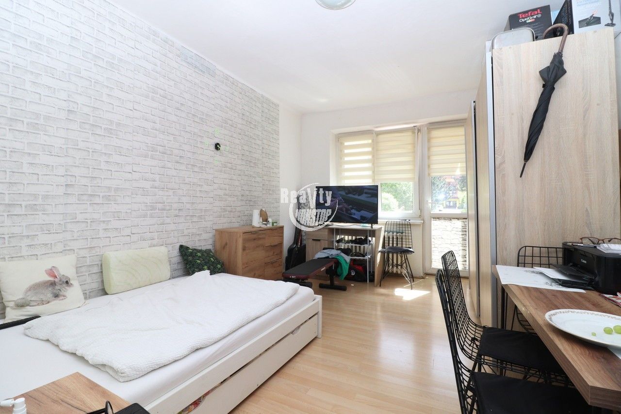 Prodej byt 1+kk - Erbenova , Jihlava, 18 m² - 1