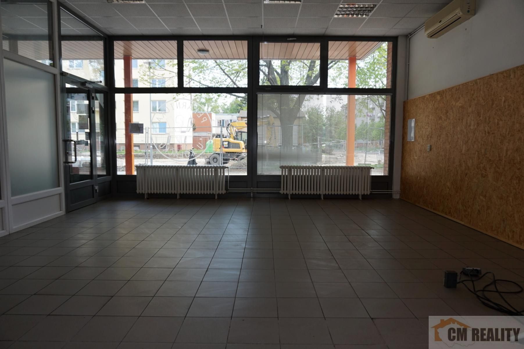 Pronájem obchodní prostory - Tylova, Prostějov, 90 m²