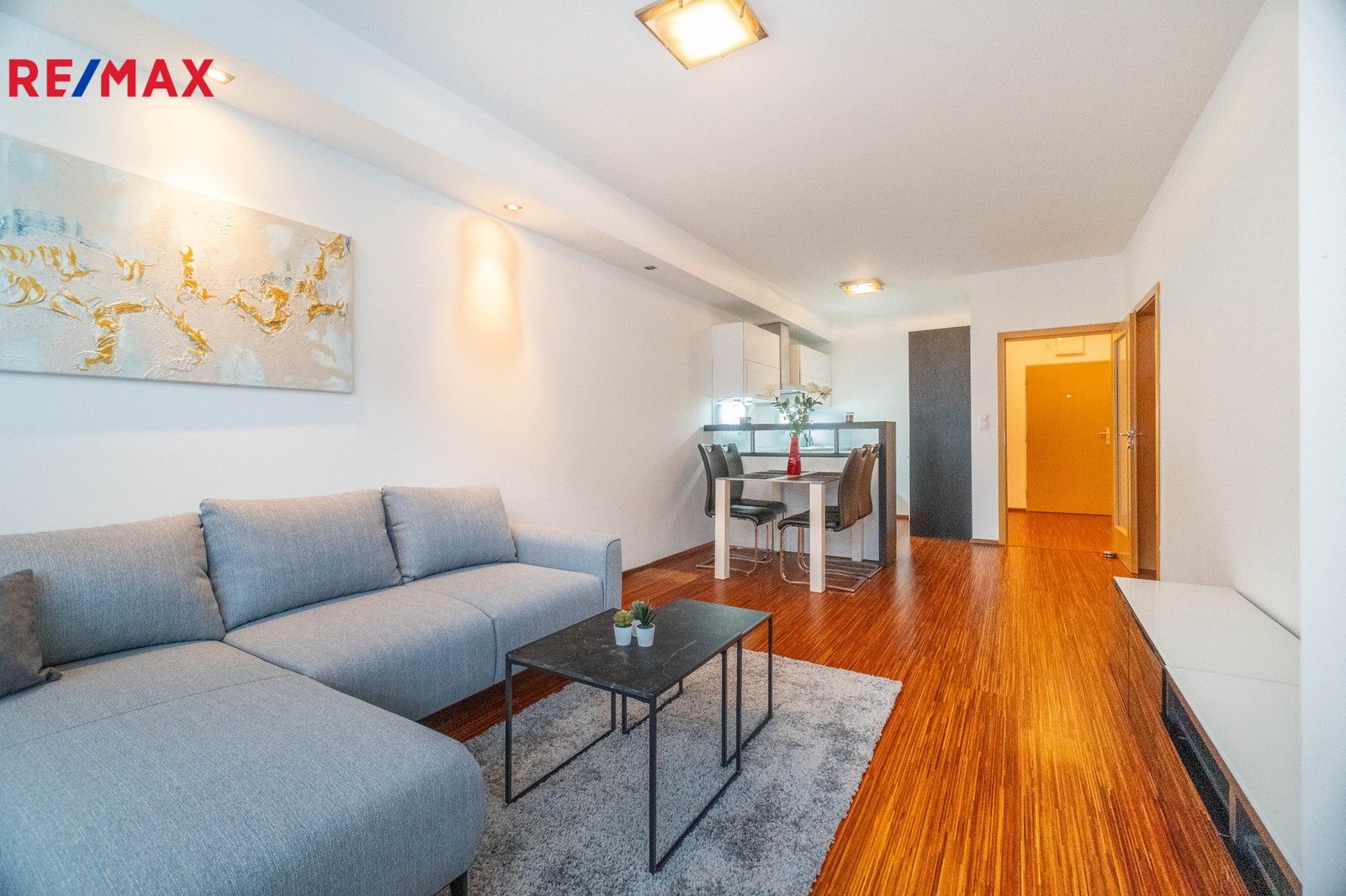 2+kk, Kabešova, Praha, 56 m²