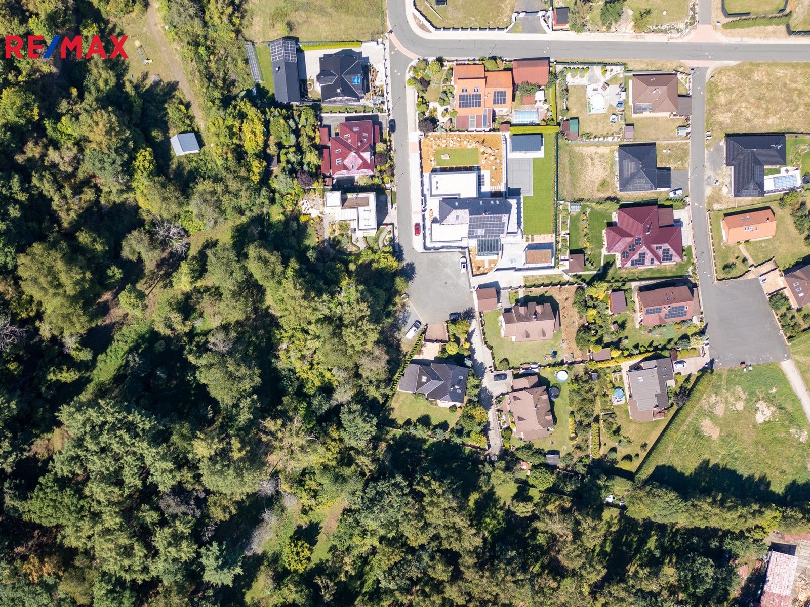 Prodej pozemek pro bydlení - Jenišov, 2 m²