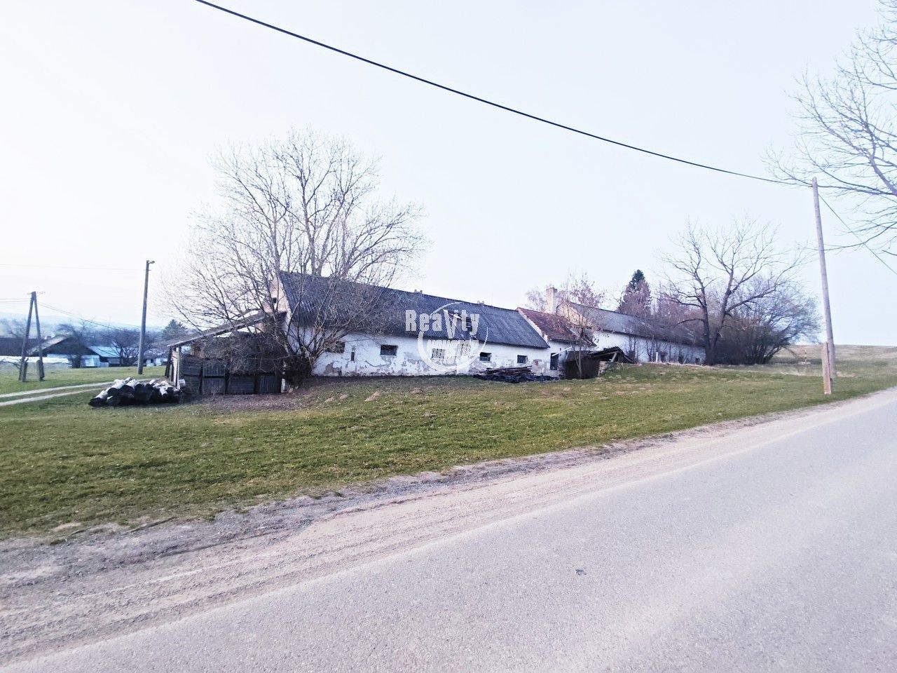 Pozemek pro bydlení, 2 400 m²