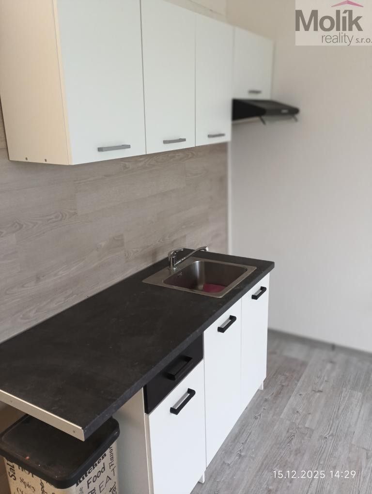 1+kk, Budovatelská, Klášterec nad Ohří, 28 m²