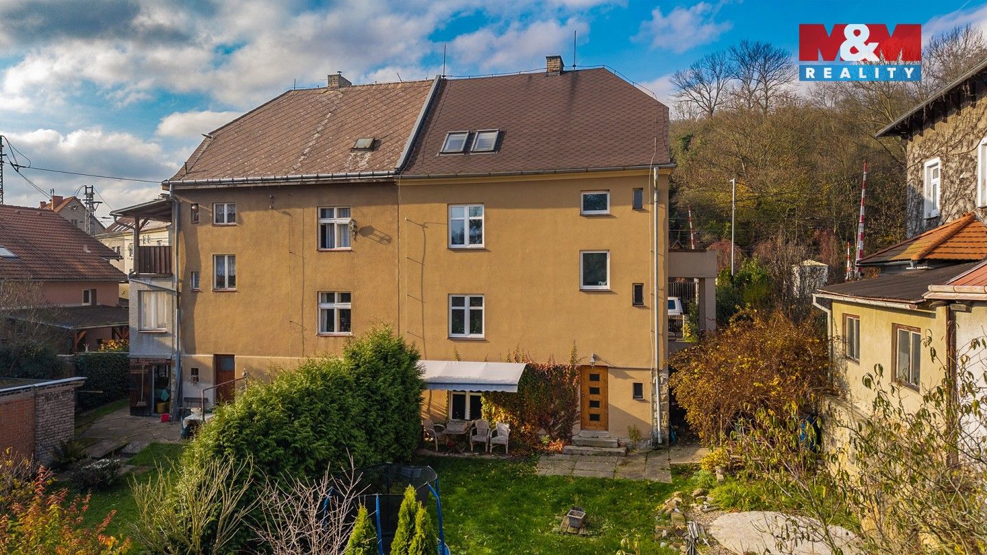 Rodinné domy, Mládeže, Povrly, 190 m²