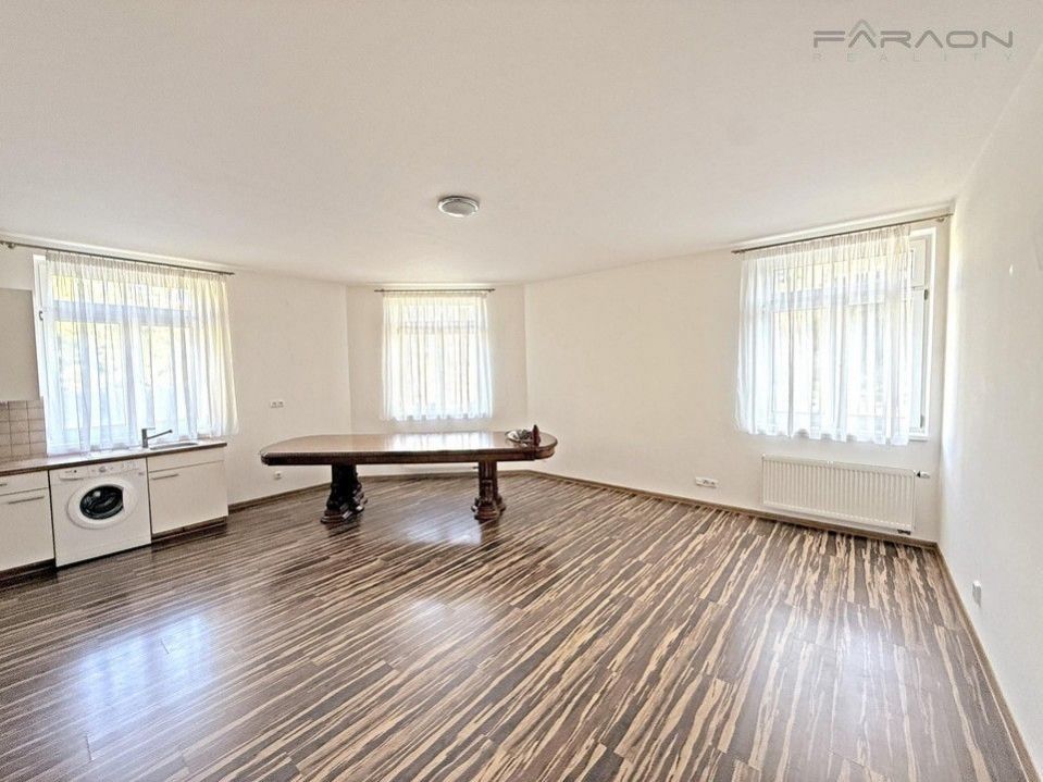 1+kk, Cementářská, Praha, 43 m² - 1