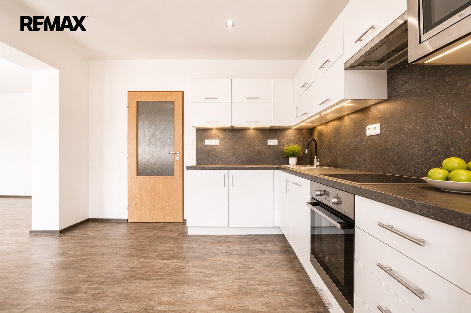 3+kk, Náchodská 264, Velké Poříčí, 68 m² - 2