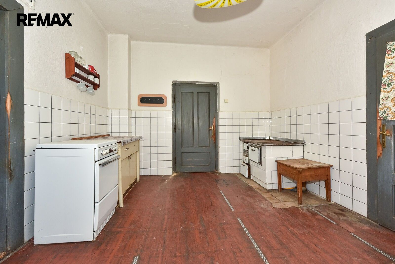 Prodej rodinný dům - Kadov, 125 m² - 5