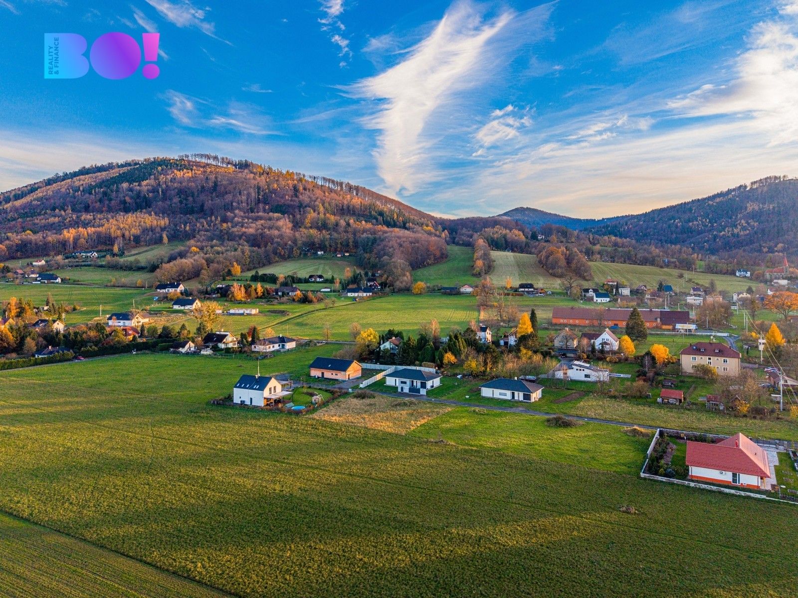 Prodej pozemek pro bydlení - Komorní Lhotka, 980 m²