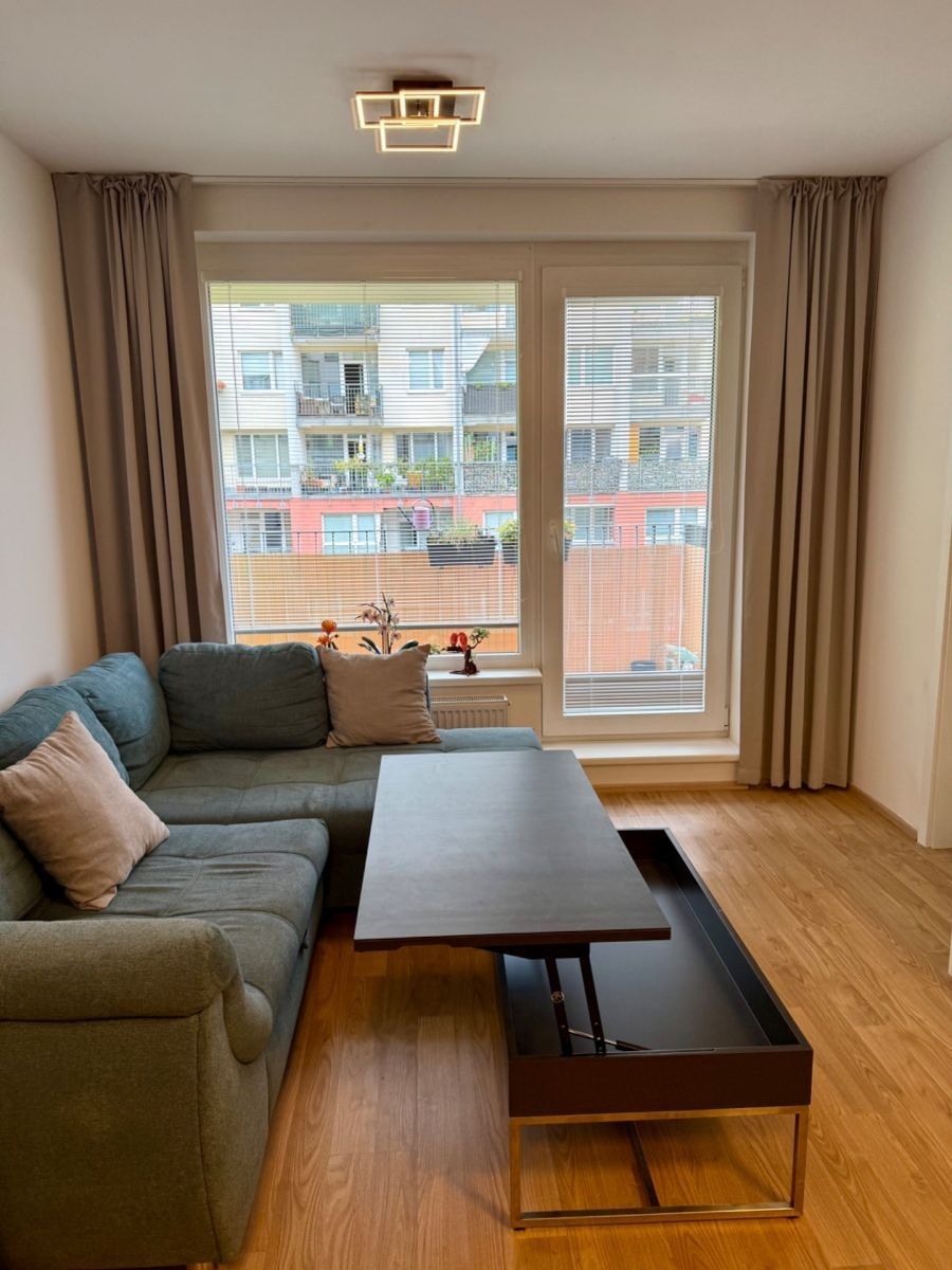 Byt 2+kk · 47 m² · Zakšínská, Praha - Střížkov - 2