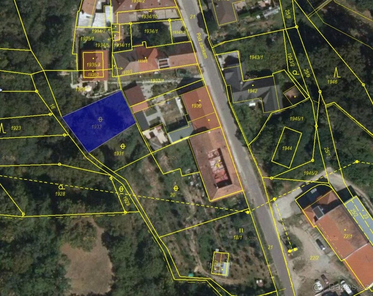 Prodej pozemek pro bydlení - Moravský Krumlov, 672 01